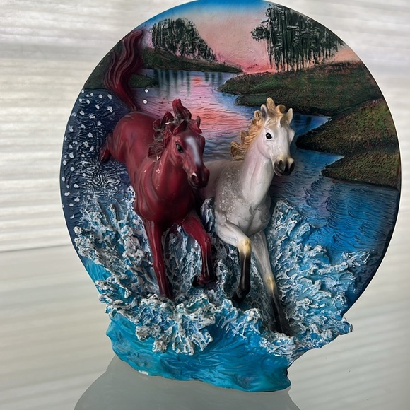 HORSE FIGURINE SCULPTURE vintage statue decor collectible resin plate stand / 3D - Picture 17 of 17